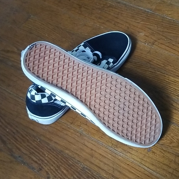 Mens Van's Checkered Low Top Suede Black 11.5 - Picture 2 of 4